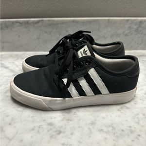 Adidas - Boys size 3.5 = ladies size 5.5